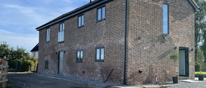 A once vacant Oast, now converted into a beautiful home. All sides repointed as well as large scale brick repairs and structural reinforcement.